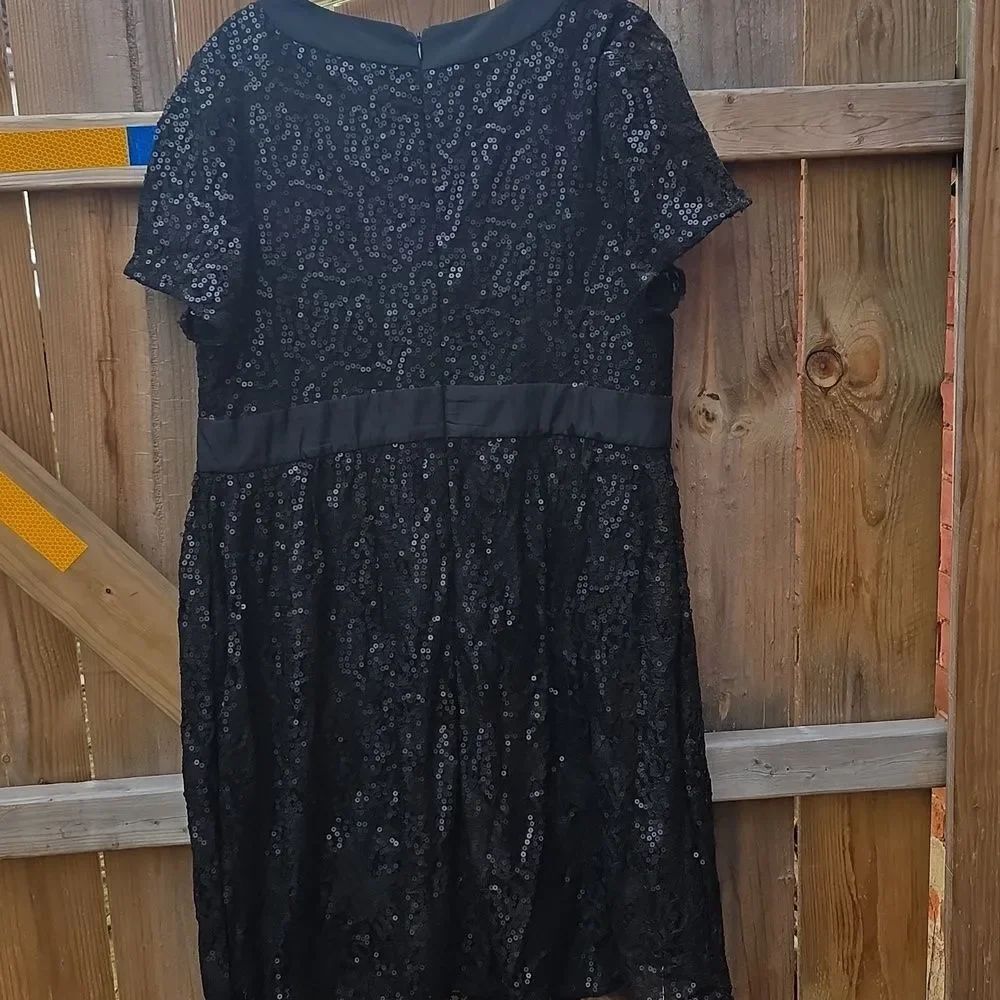 Cocktail Dress - Picture 5 of 7